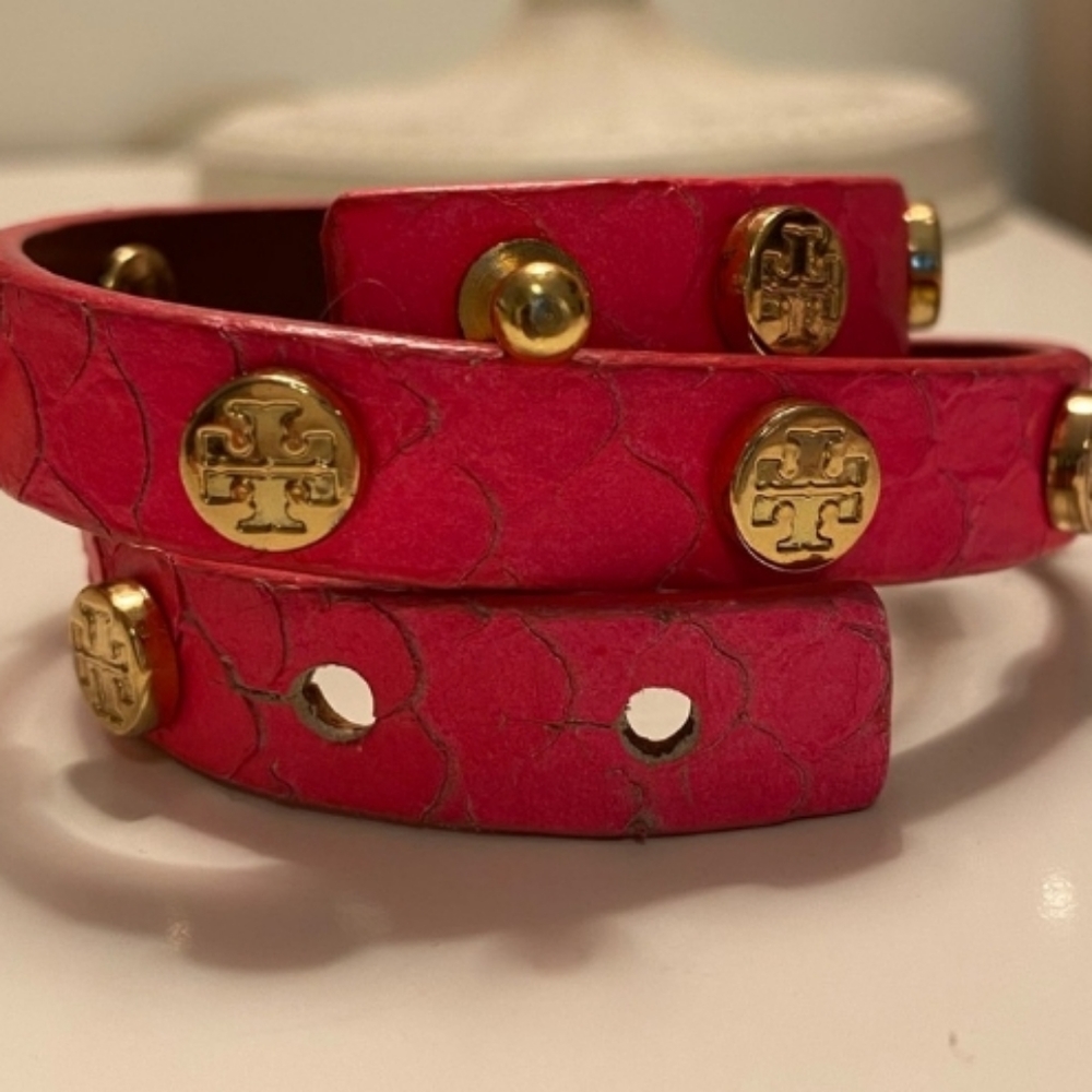 Pink Tory Burch Cuff 🎁